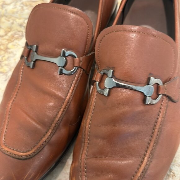 Ferragamo 13 loafer with horsebit / Gancio bit in Vicuna main image 4